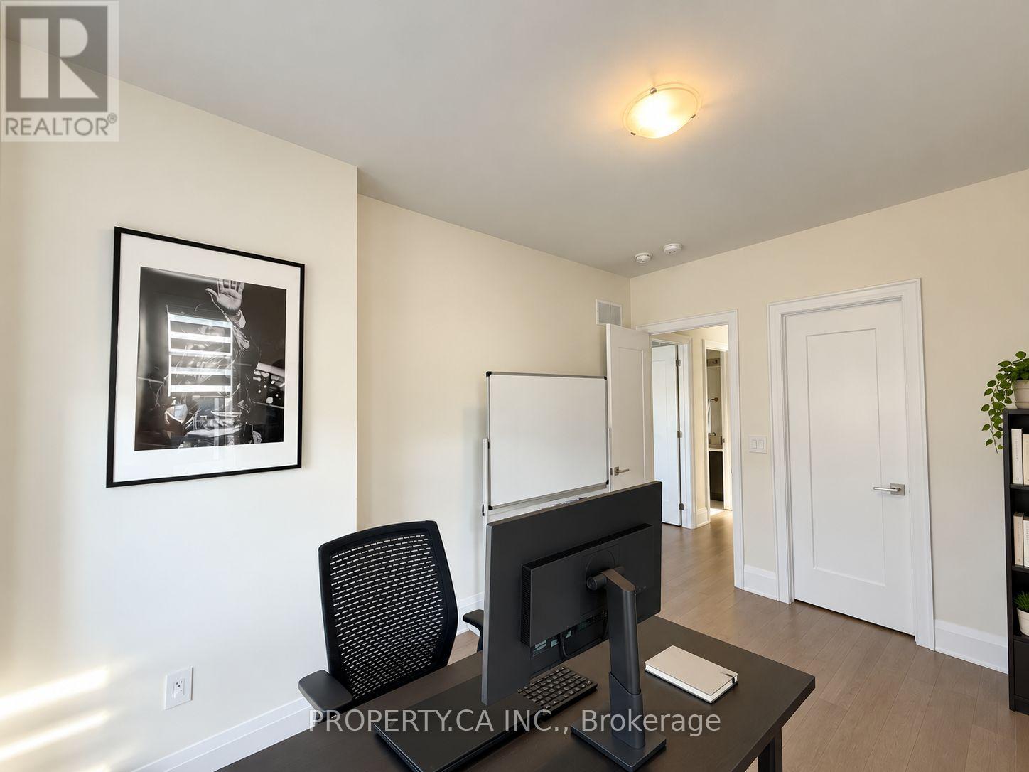 15 Schmeltzer Crescent, Richmond Hill, Ontario  L4E 1A2 - Photo 9 - N13754246
