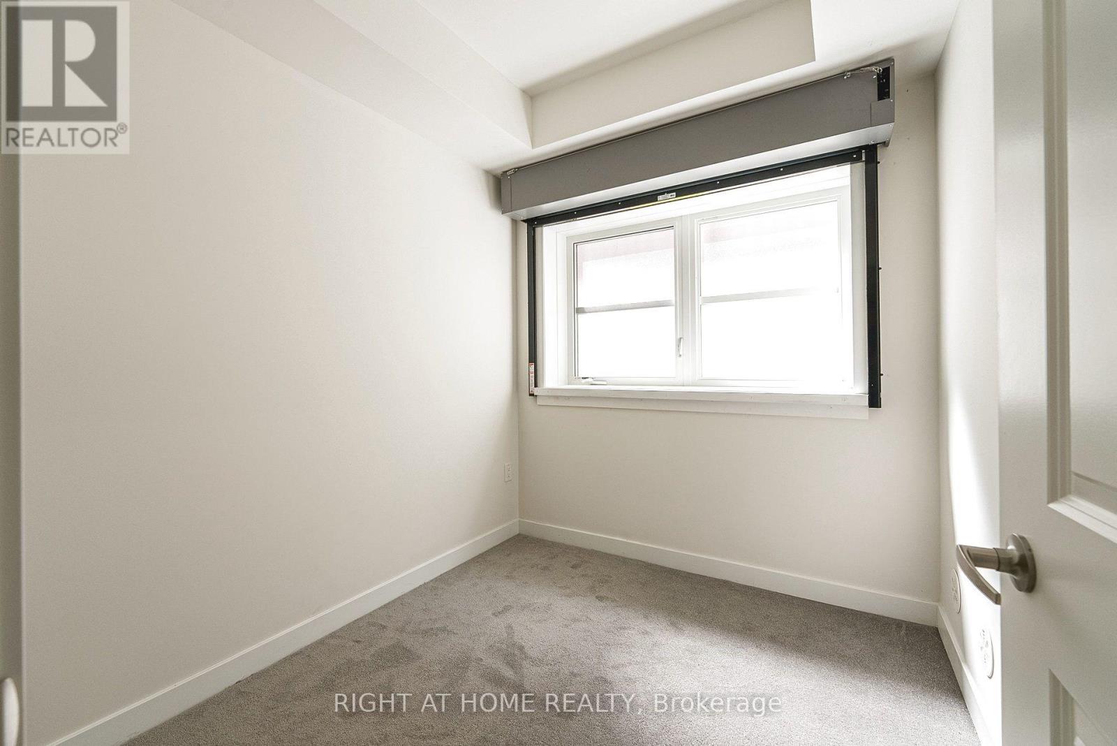 102 - 15100 Yonge Street, Aurora, Ontario  L4G 4C8 - Photo 11 - N13754270