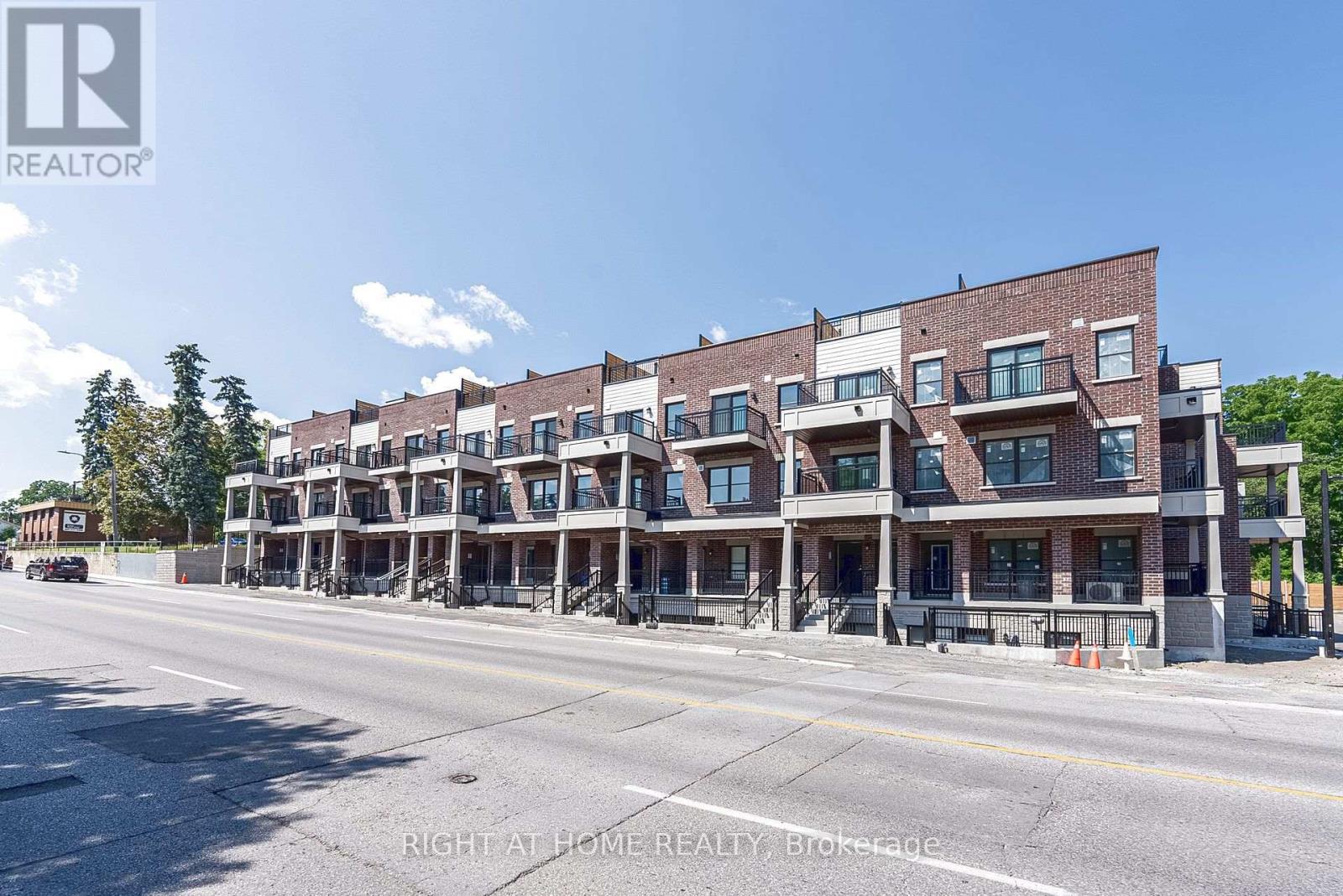 102 - 15100 Yonge Street, Aurora, Ontario  L4G 4C8 - Photo 2 - N13754270