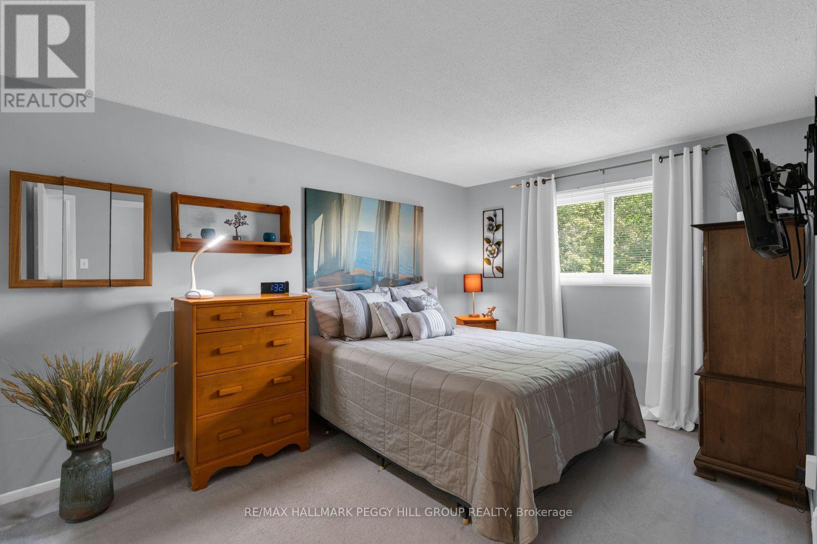 4 - 233 Innisfil Street, Barrie, Ontario  L4N 3E9 - Photo 6 - S13753816