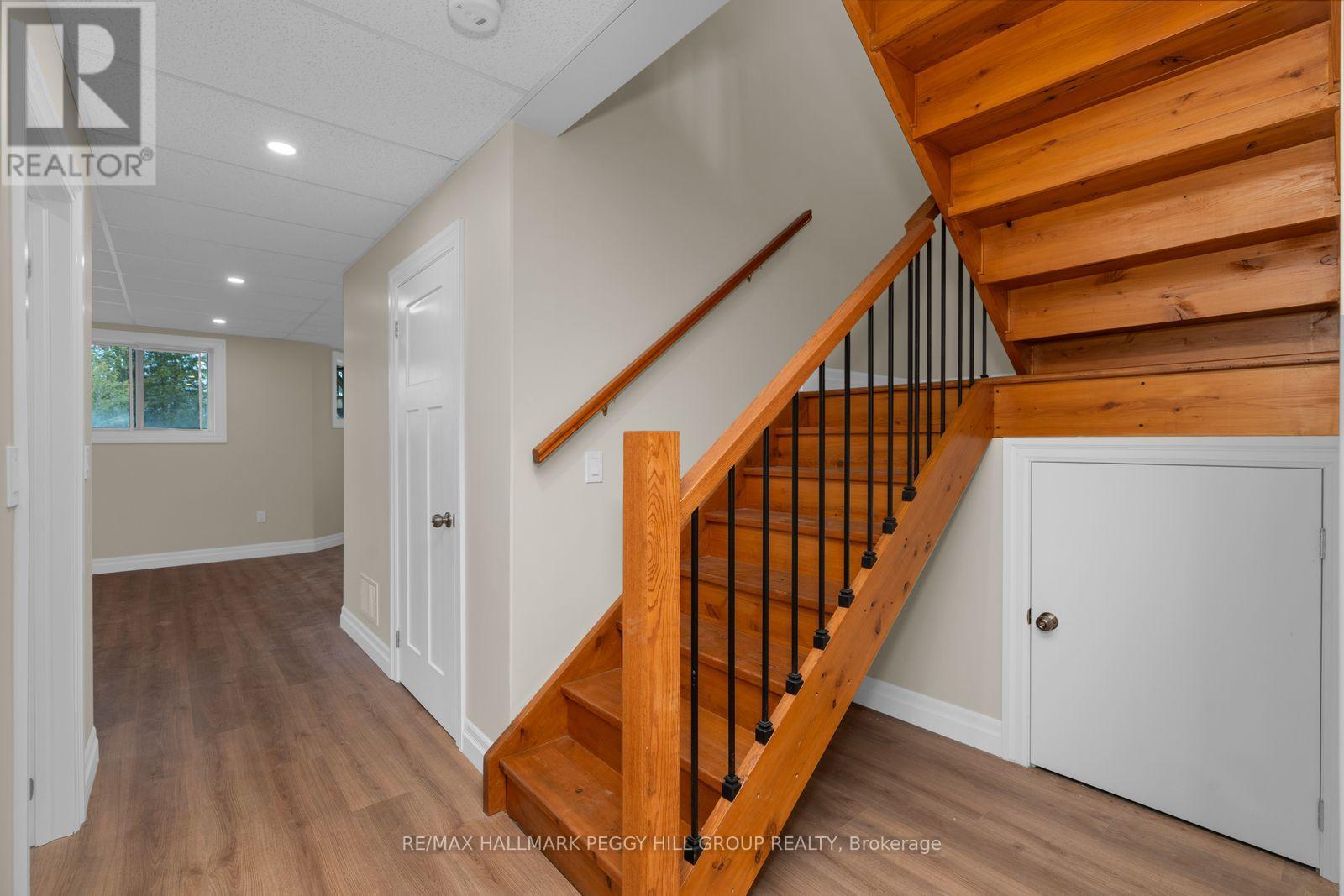 2026 River Road W, Wasaga Beach, Ontario  L9Z 2W1 - Photo 15 - S13754120