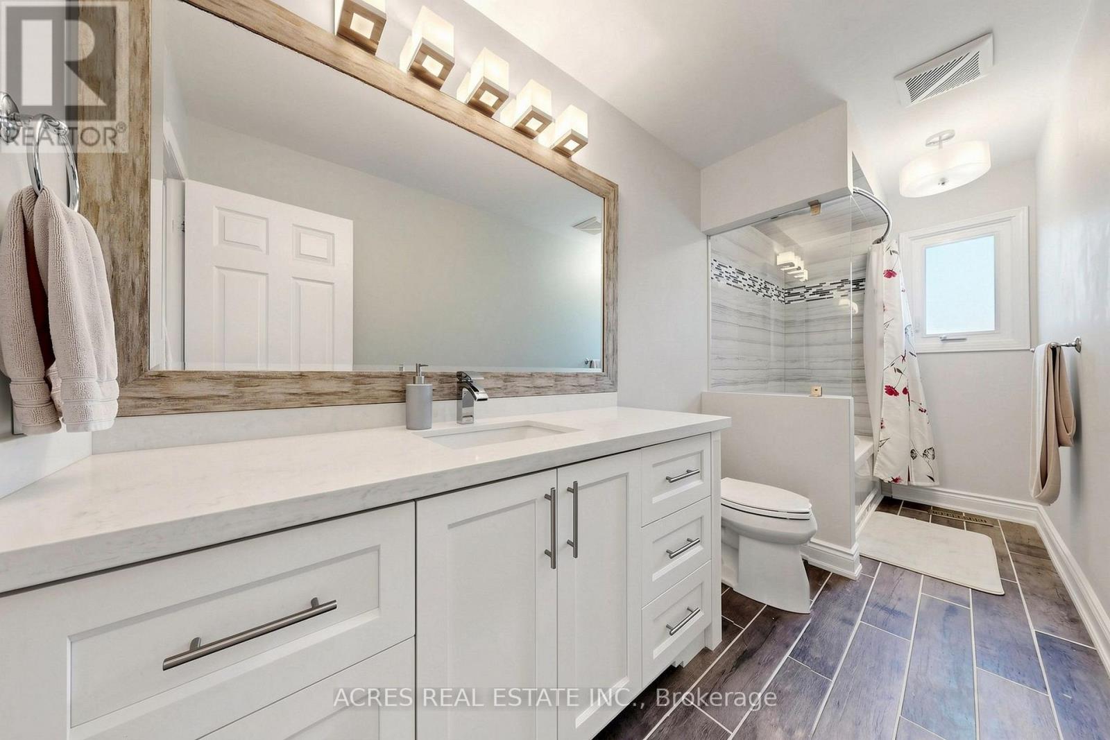30 Casper Crescent, Brampton, Ontario  L6W 4N2 - Photo 28 - W13753820