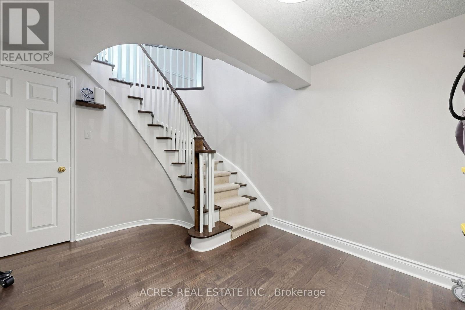 30 Casper Crescent, Brampton, Ontario  L6W 4N2 - Photo 33 - W13753820