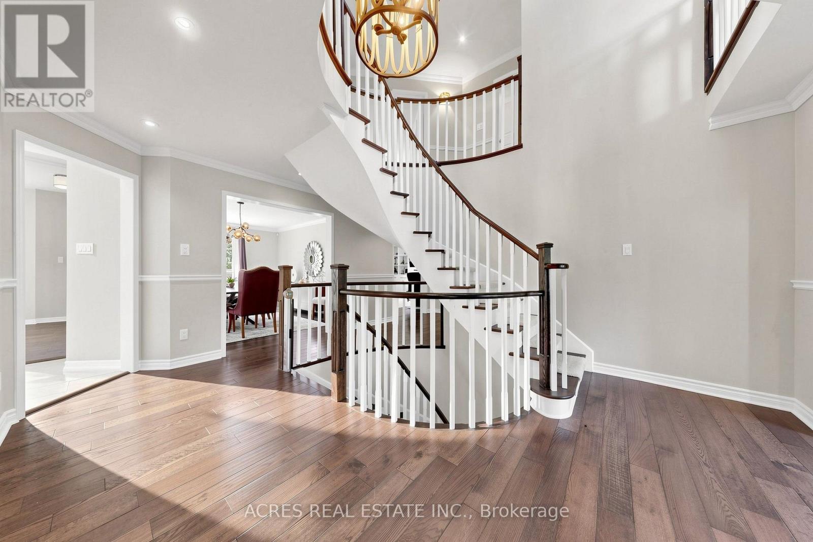 30 Casper Crescent, Brampton, Ontario  L6W 4N2 - Photo 6 - W13753820