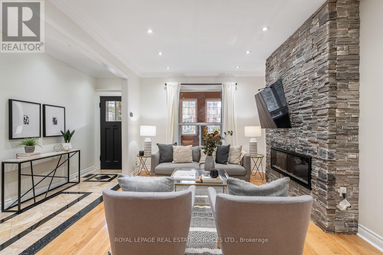 58 Pauline Avenue, Toronto, Ontario  M6H 3M8 - Photo 5 - W13753850