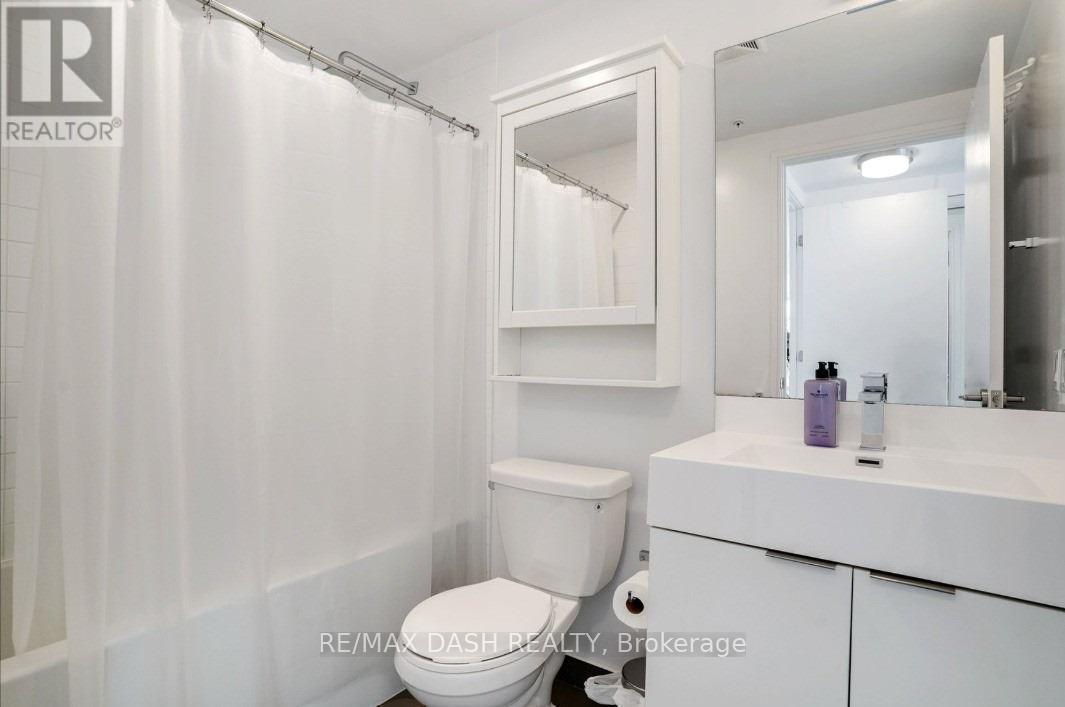2207 - 20 Thomas Riley Road, Toronto, Ontario  M9B 1B3 - Photo 15 - W13753862