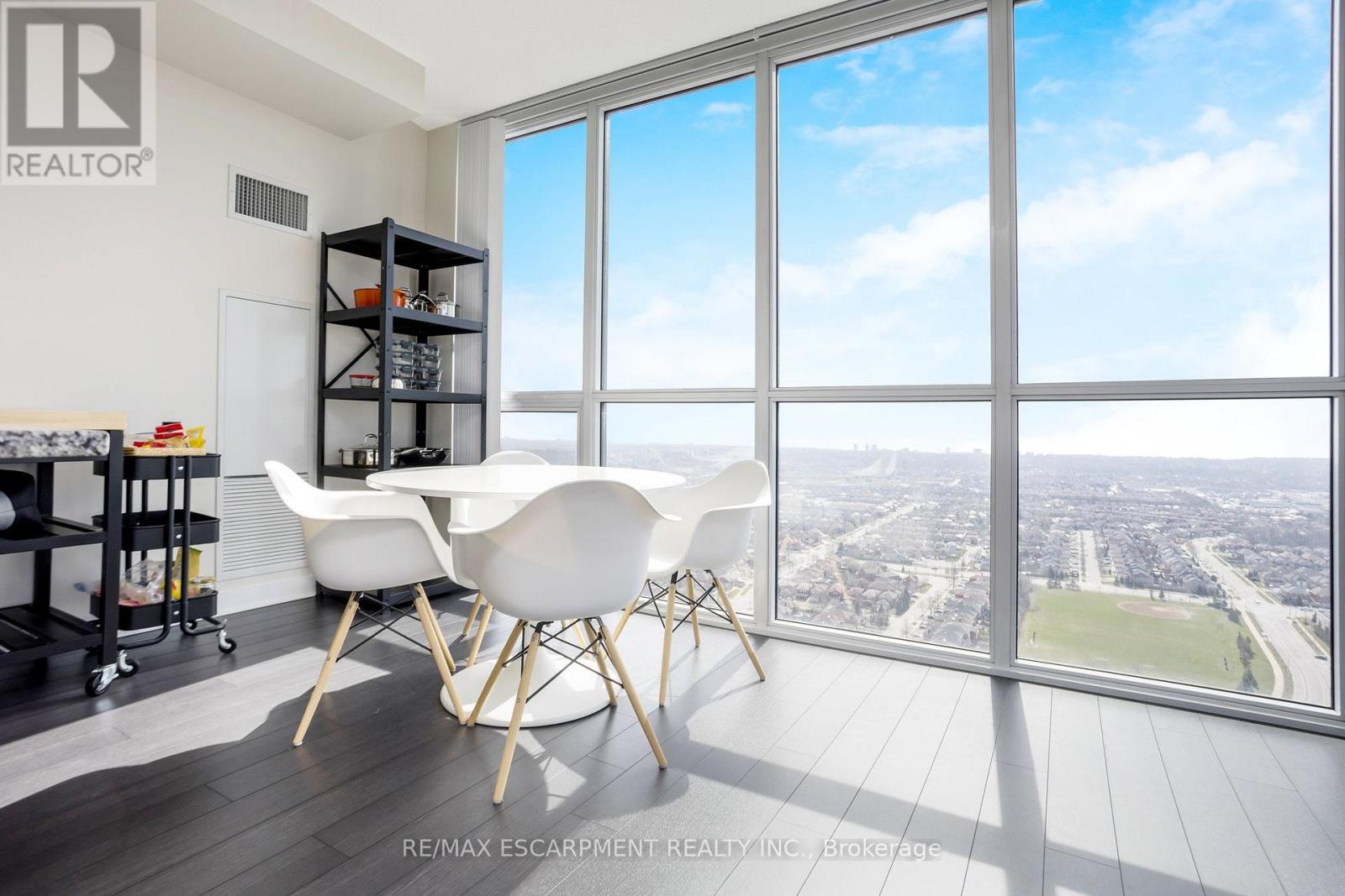 3304 - 3975 Grand Park Drive, Mississauga, Ontario  L5B 0K4 - Photo 15 - W13753888
