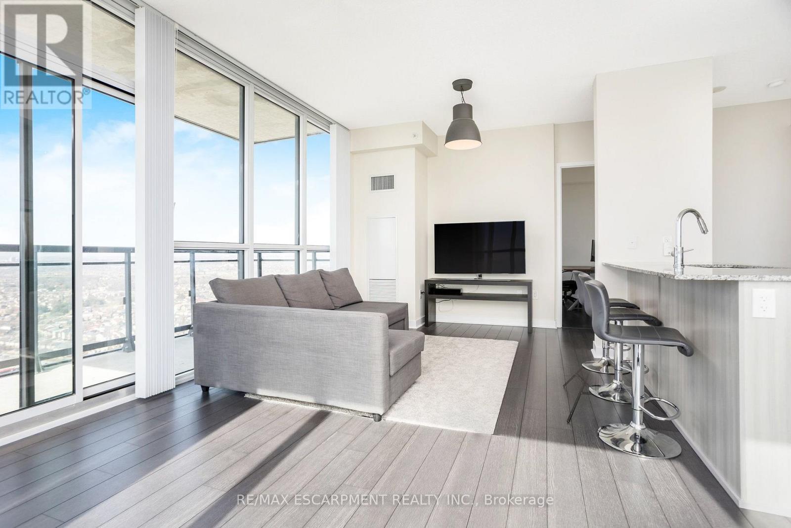 3304 - 3975 Grand Park Drive, Mississauga, Ontario  L5B 0K4 - Photo 8 - W13753888