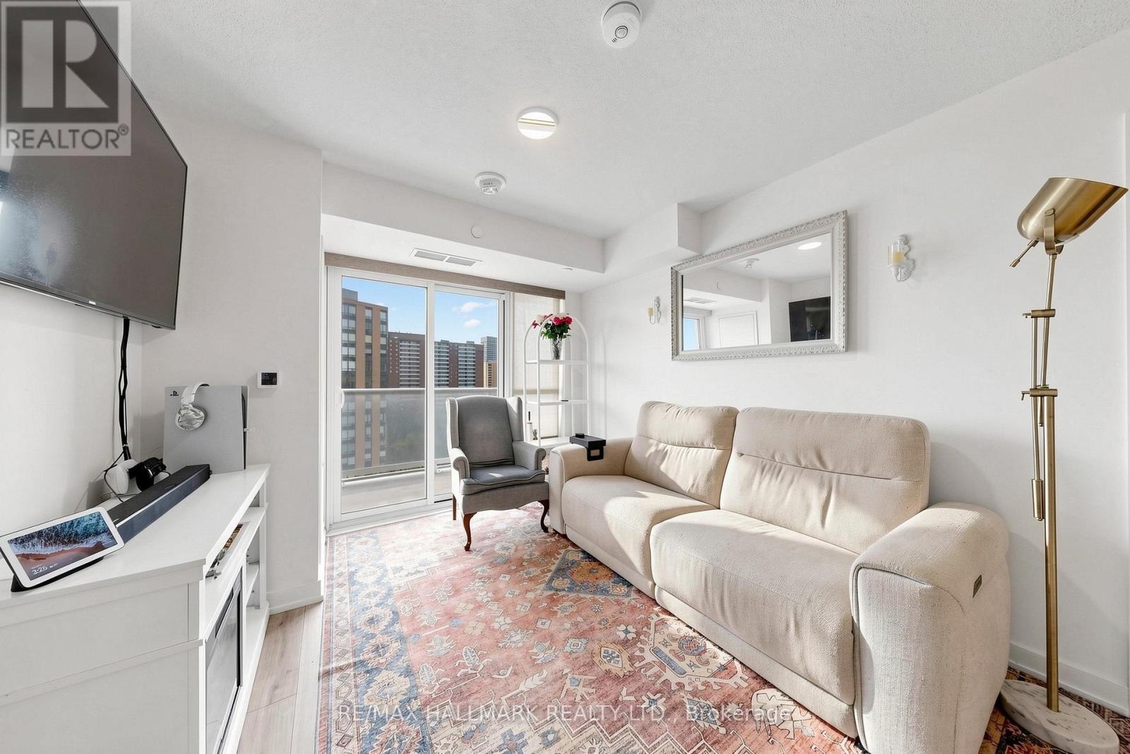 1207 - 10 Wilby Crescent, Toronto, Ontario  M9N 0B6 - Photo 5 - W13753912