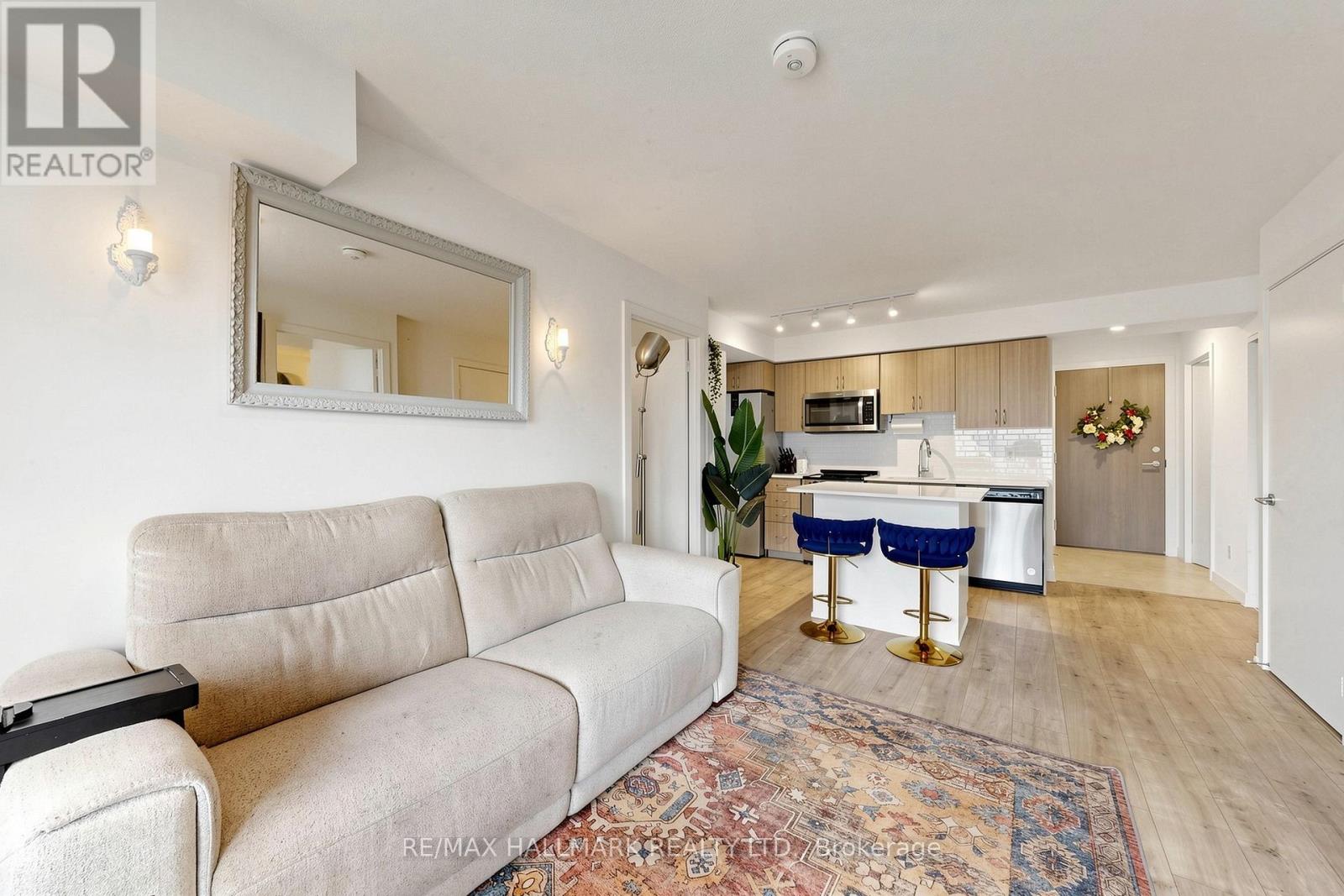 1207 - 10 Wilby Crescent, Toronto, Ontario  M9N 0B6 - Photo 6 - W13753912