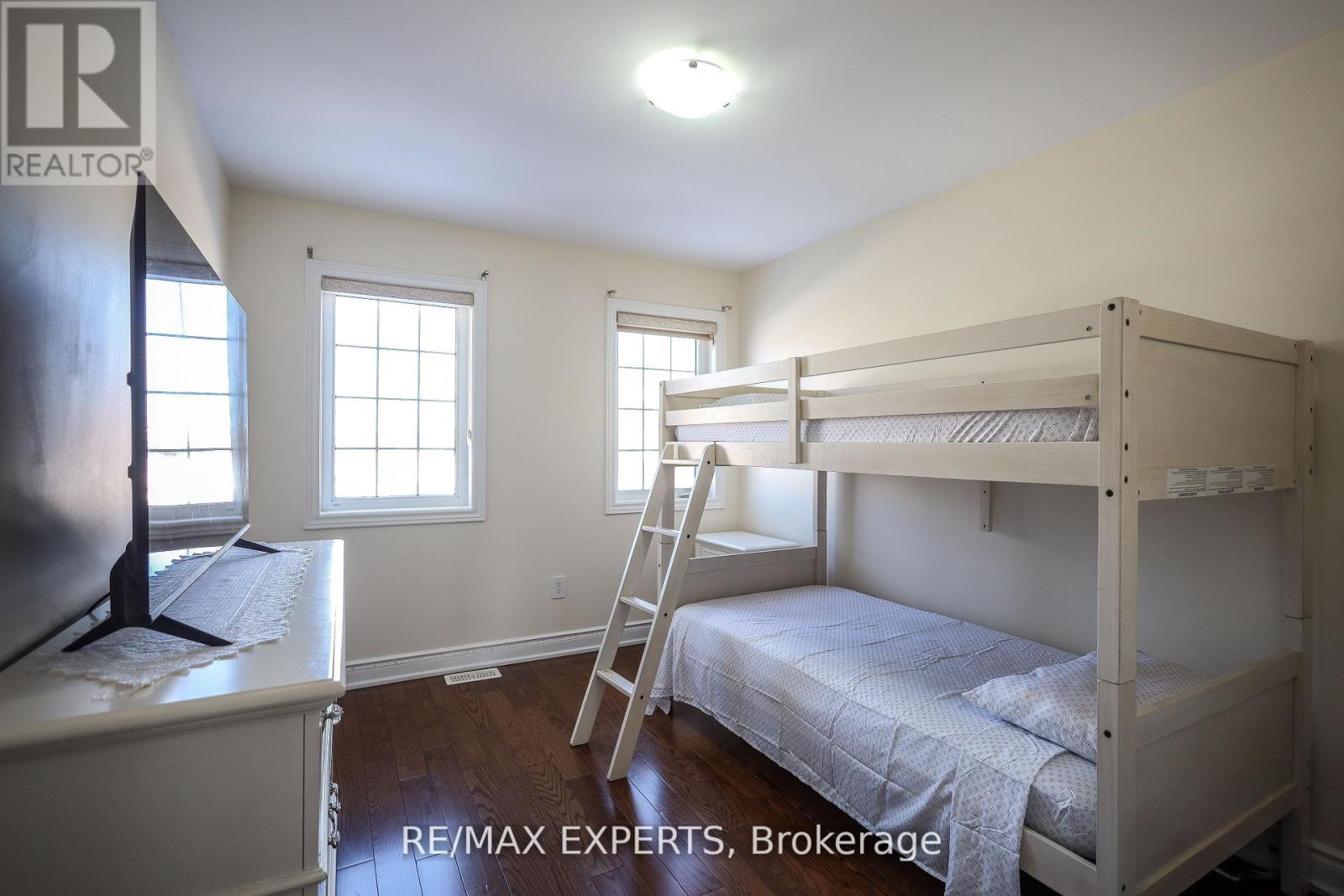 27 Hogan Manor Drive, Brampton, Ontario  L7A 4V3 - Photo 24 - W13753930