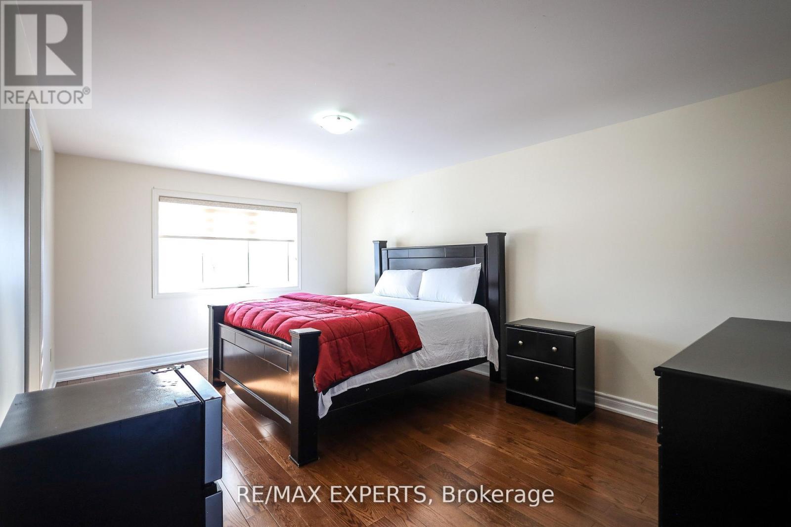 27 Hogan Manor Drive, Brampton, Ontario  L7A 4V3 - Photo 30 - W13753930