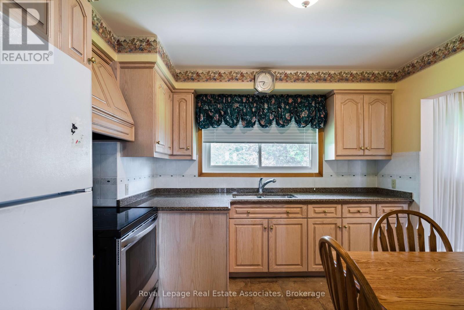 12851 9 Line, Halton Hills, Ontario  L7G 4S8 - Photo 15 - W13753982