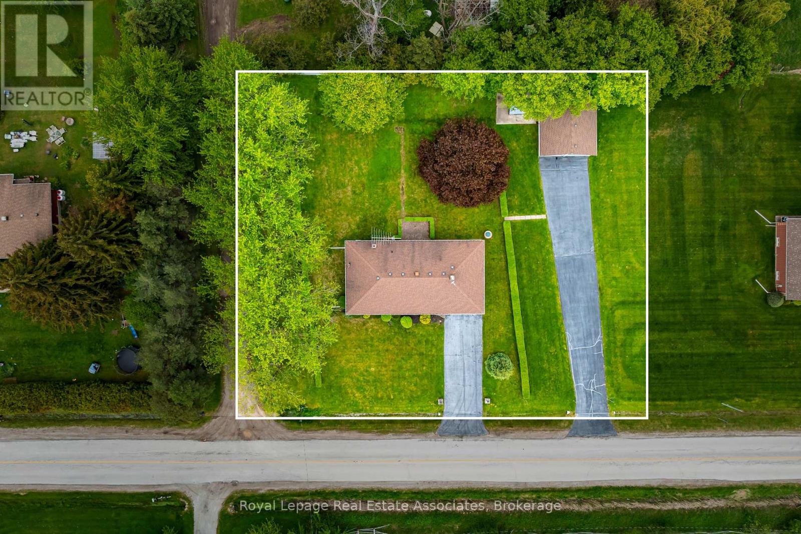 12851 9 Line, Halton Hills, Ontario  L7G 4S8 - Photo 3 - W13753982