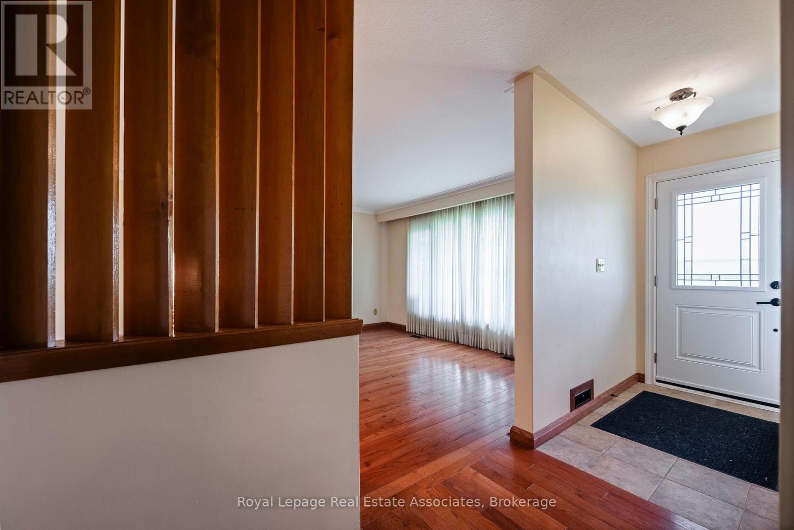 12851 9 Line, Halton Hills, Ontario  L7G 4S8 - Photo 6 - W13753982