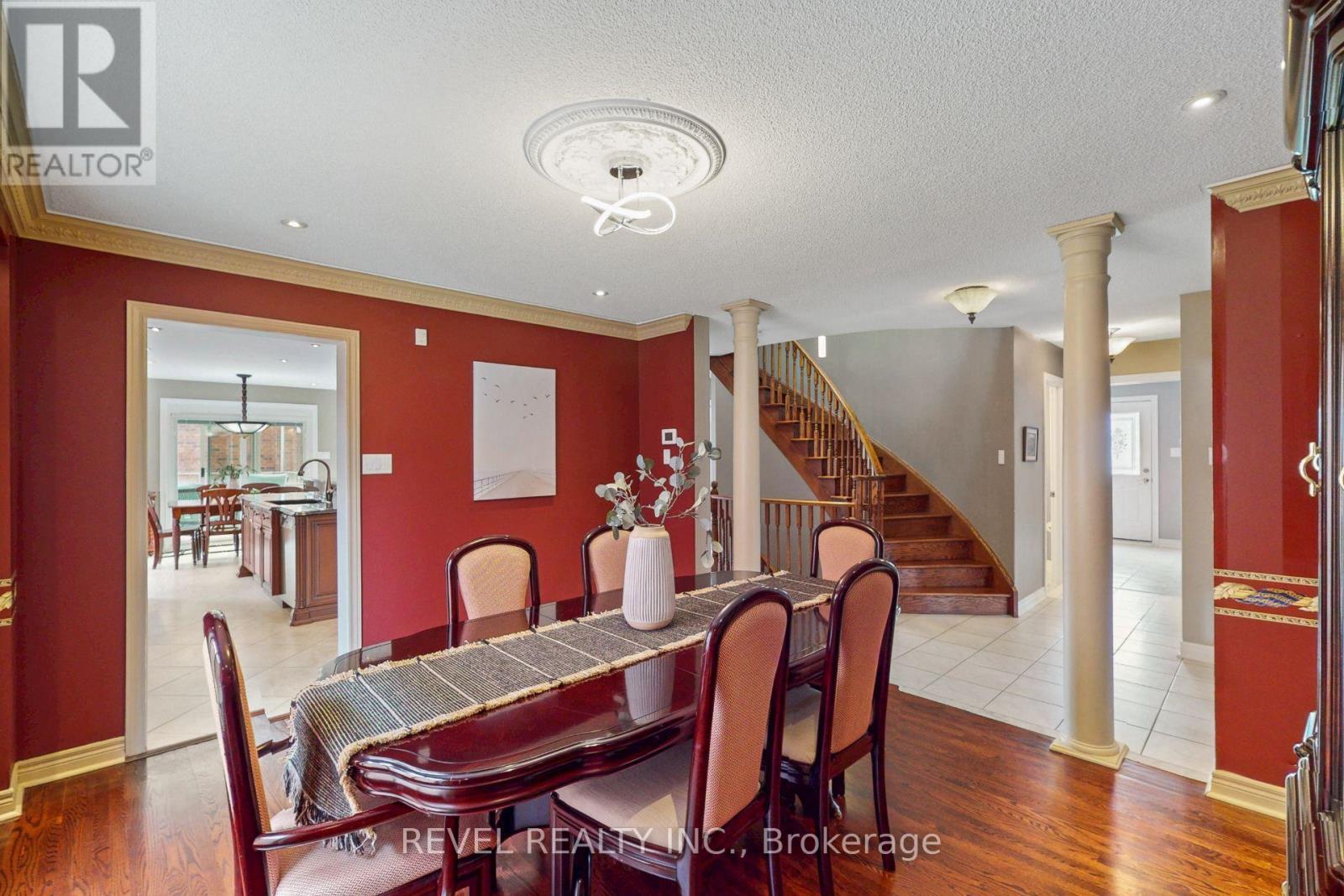 6872 Round Leaf Court, Mississauga, Ontario  L5N 6X6 - Photo 16 - W13753984