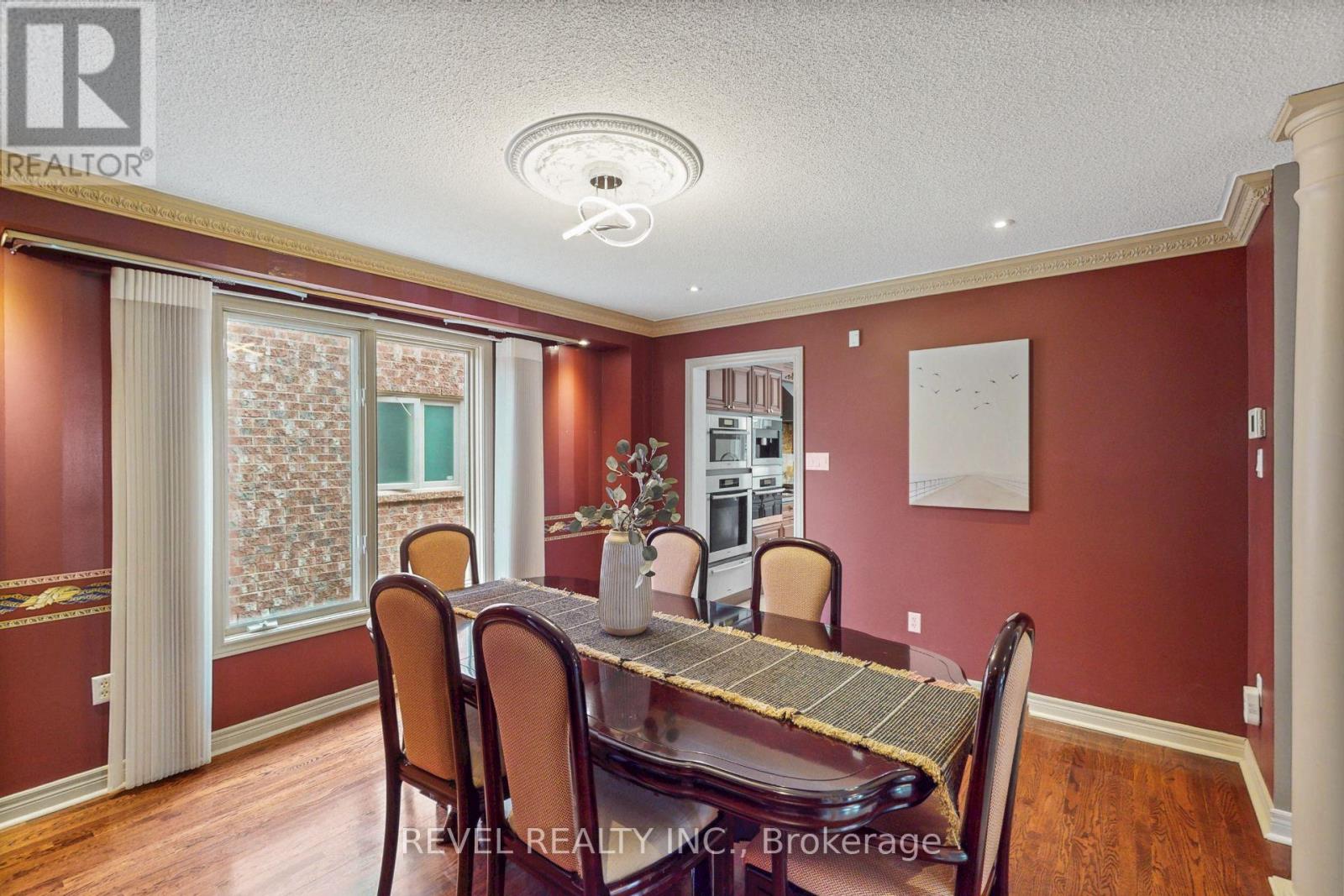 6872 Round Leaf Court, Mississauga, Ontario  L5N 6X6 - Photo 17 - W13753984