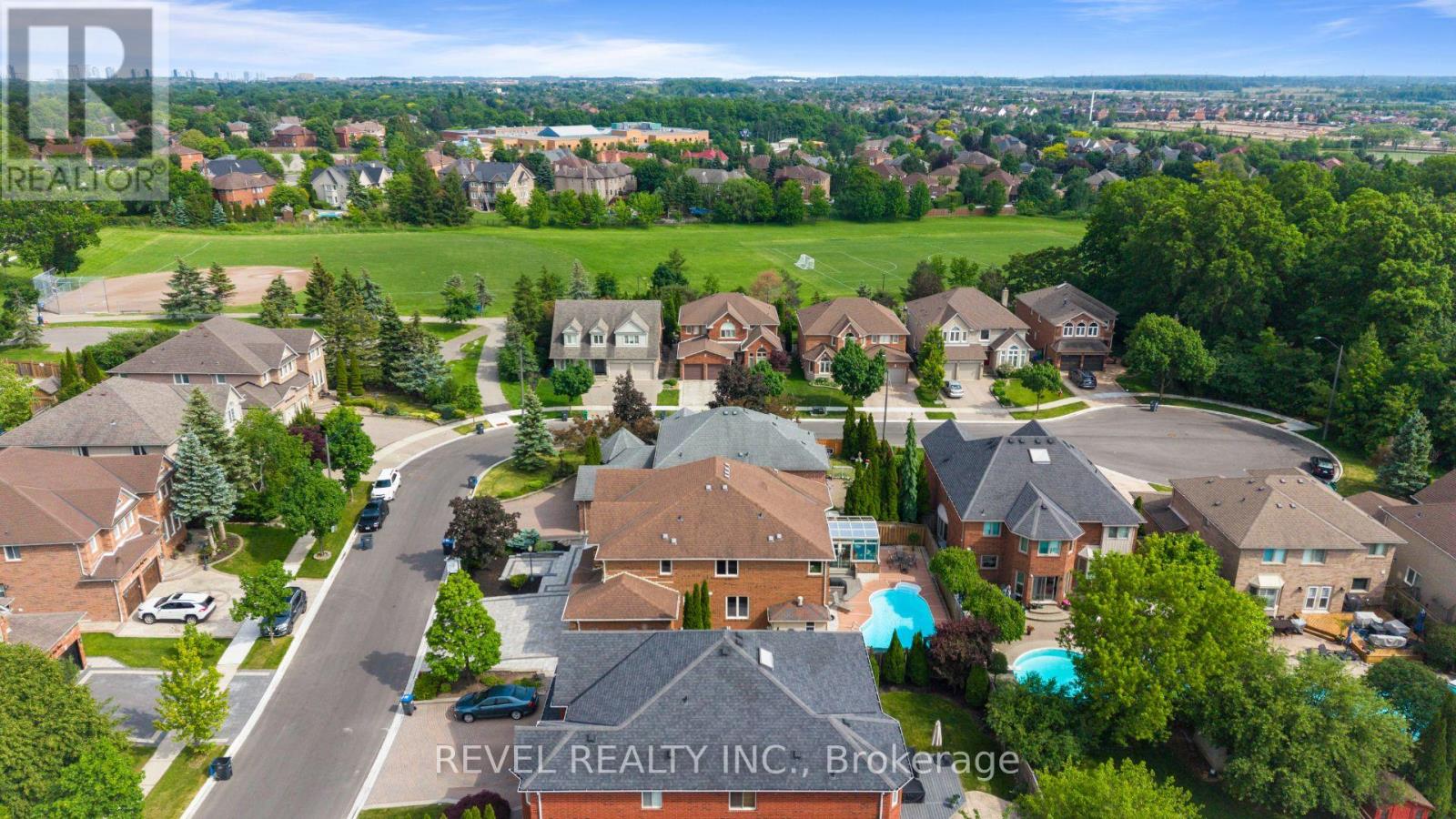 6872 Round Leaf Court, Mississauga, Ontario  L5N 6X6 - Photo 43 - W13753984