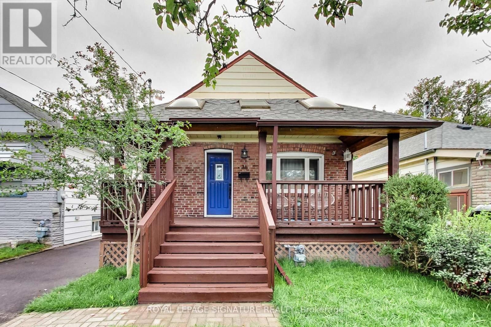 36 CRISCOE STREET, Toronto, Ontario