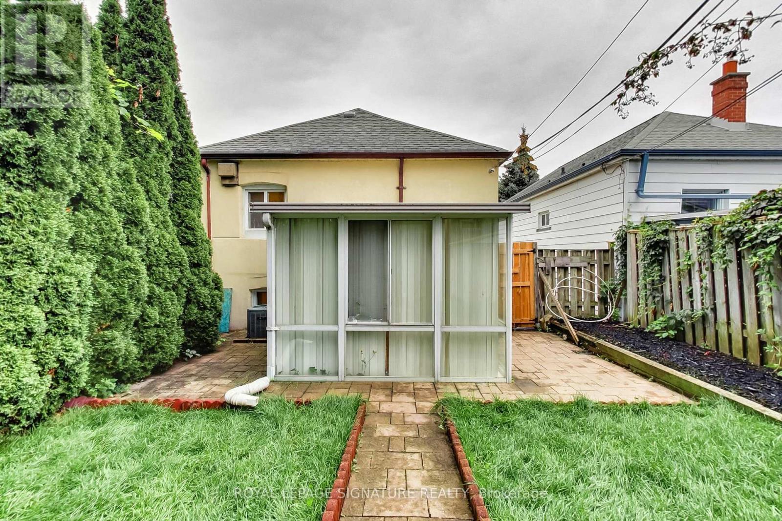 36 Criscoe Street, Toronto, Ontario  M6N 3Y9 - Photo 40 - W13754014