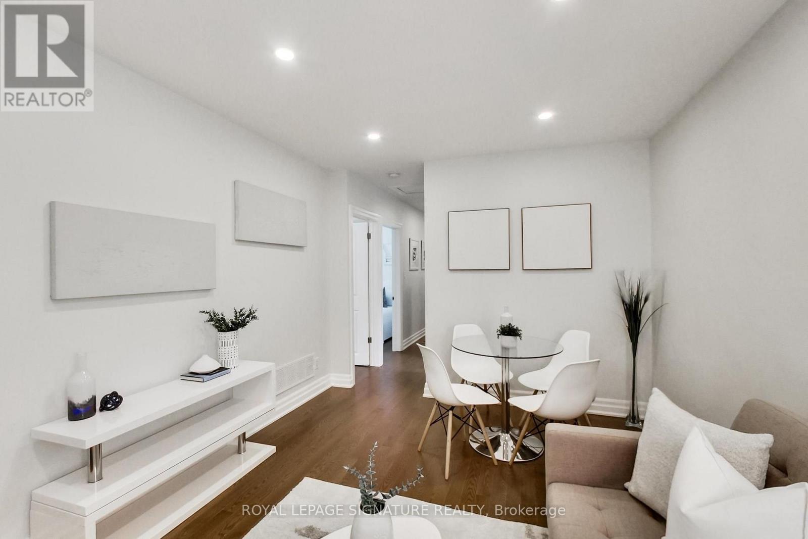 36 Criscoe Street, Toronto, Ontario  M6N 3Y9 - Photo 7 - W13754014