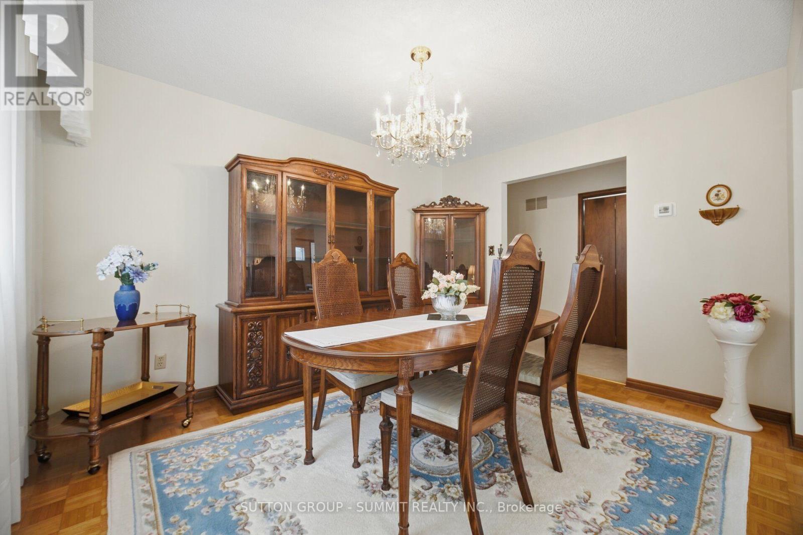 2222 Florian Road, Mississauga, Ontario  L5A 2M4 - Photo 10 - W13754072