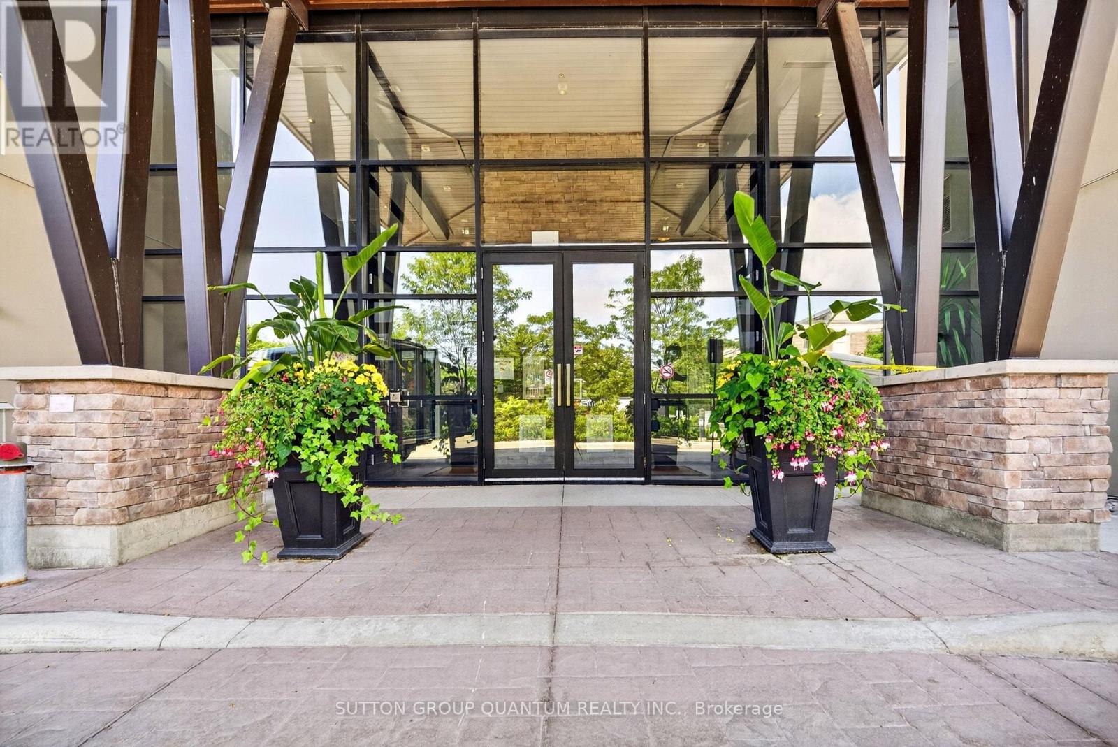 214 - 128 GARDEN DRIVE, Oakville, Ontario