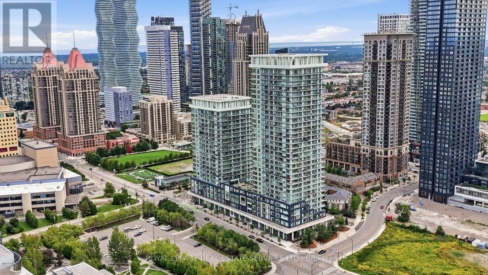 3002 - 360 Square One Drive, Mississauga, Ontario  L5B 0E6 - Photo 2 - W13754174