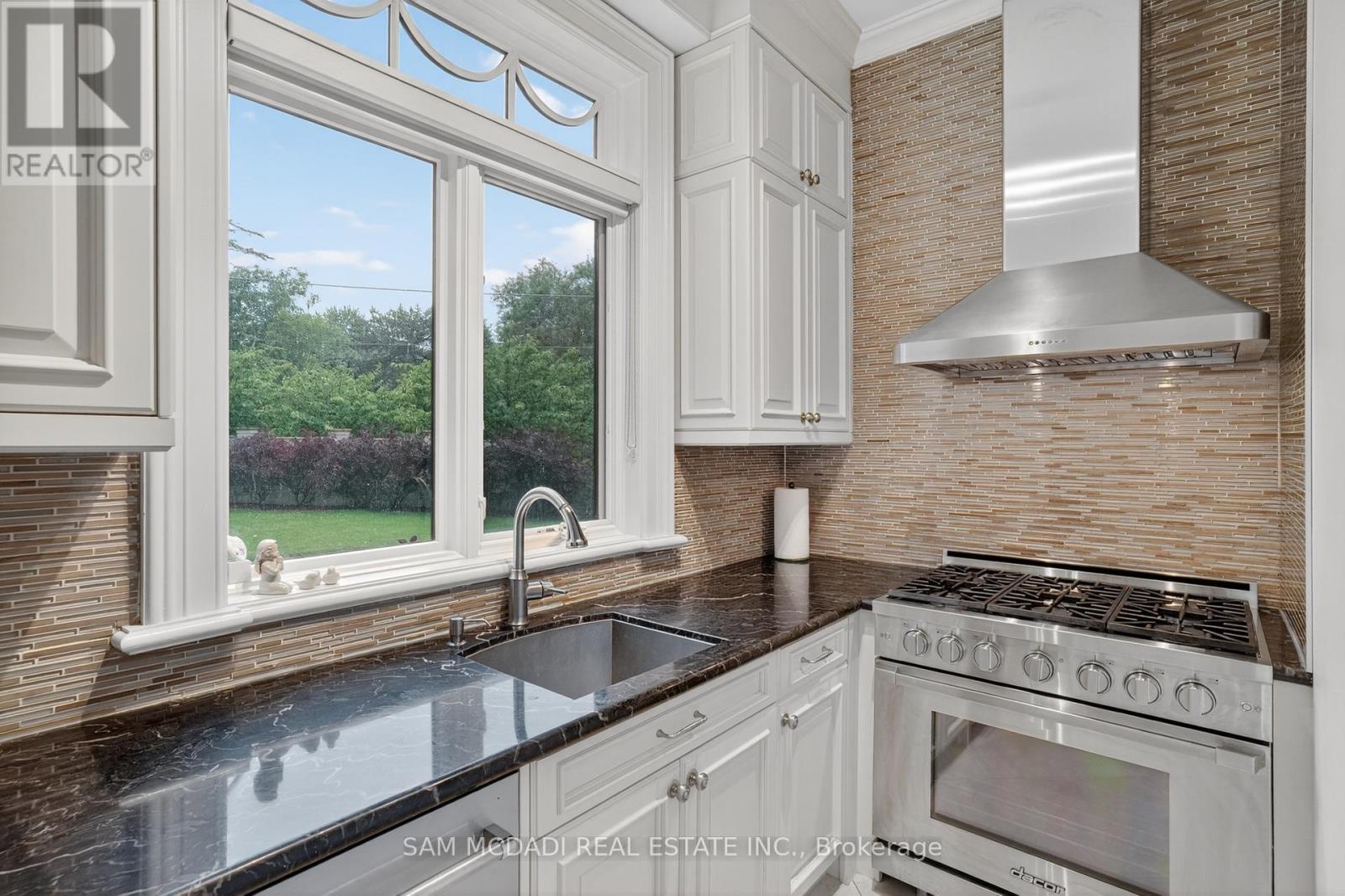 432 Bob-O-Link Road, Mississauga, Ontario  L5J 2P2 - Photo 19 - W13754178
