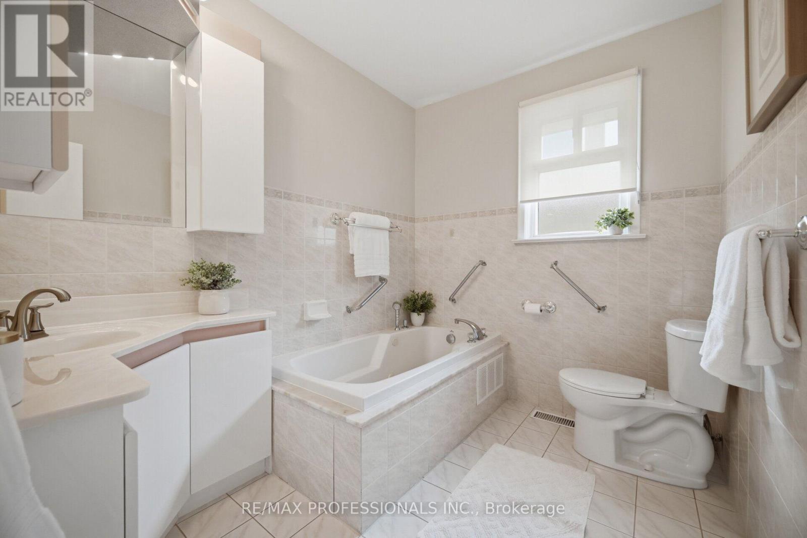 147 Chapman Road, Toronto, Ontario  M9P 1G2 - Photo 20 - W13754244