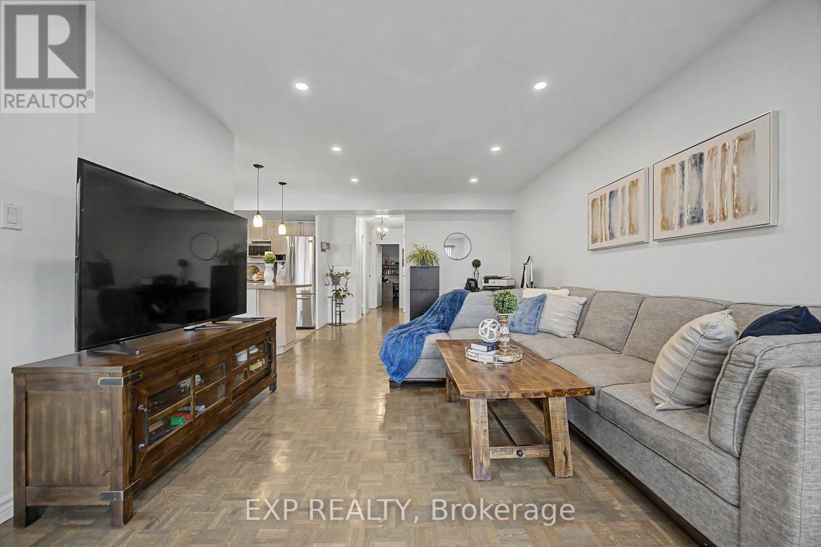 501 - 1000 Cedarglen Gate, Mississauga, Ontario  L5C 3Z5 - Photo 13 - W13754276
