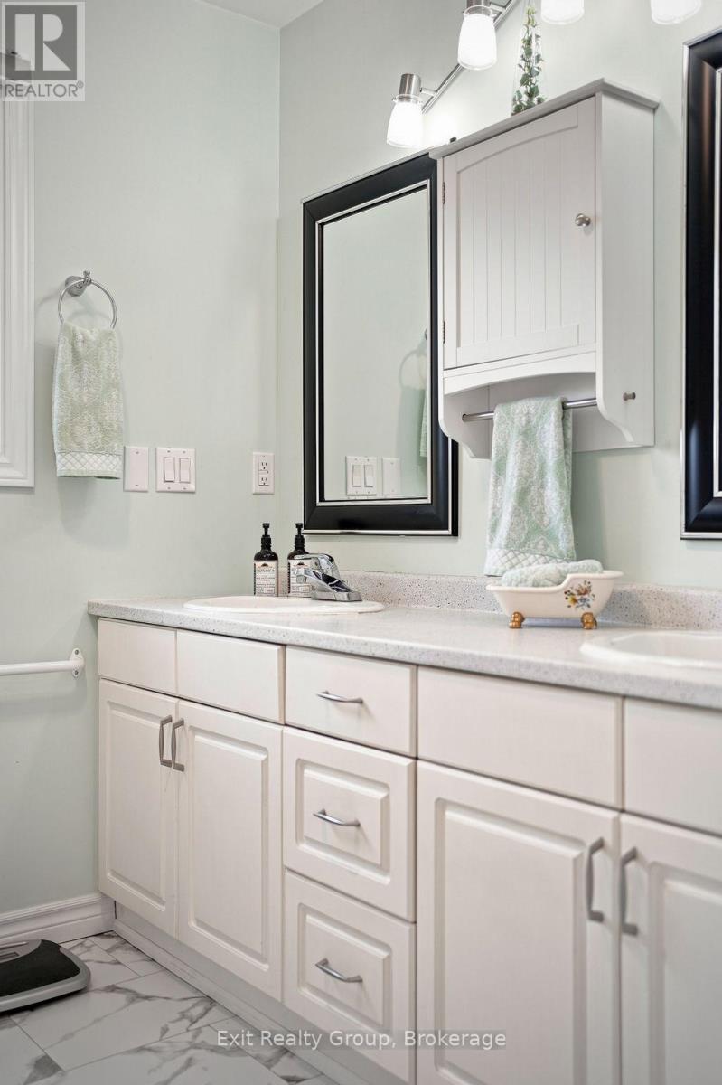 6 Heritage Drive, Prince Edward County, Ontario  K0K 3L0 - Photo 36 - X13753650