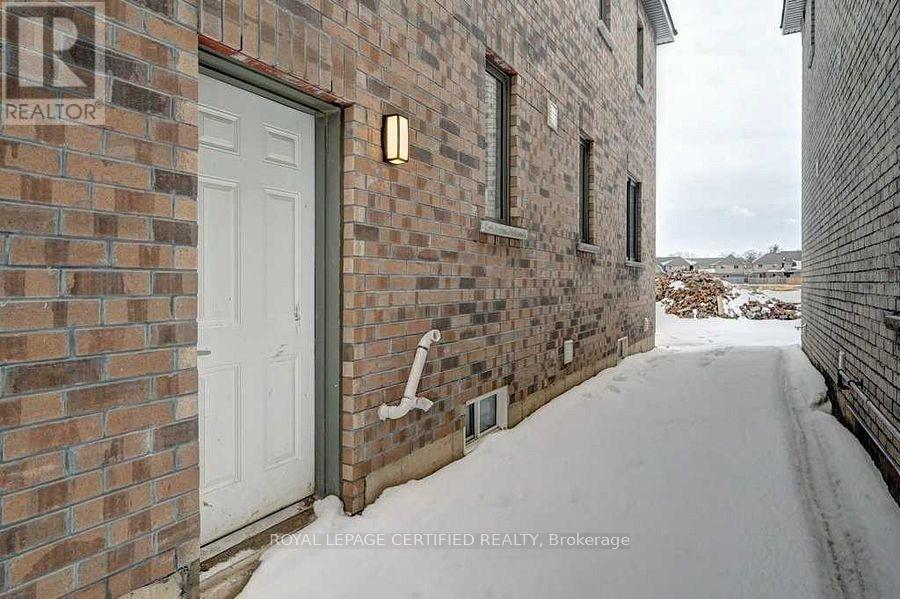 58 Mildred Gillies Street, North Dumfries, Ontario  N0B 1E0 - Photo 34 - X13754006