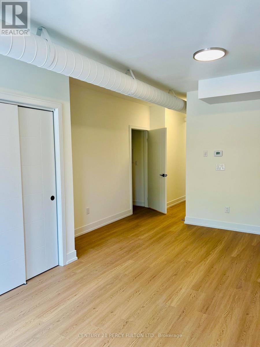 17 - 854 Doon Village Road W, Kitchener, Ontario  N2P 1A3 - Photo 8 - X13754212