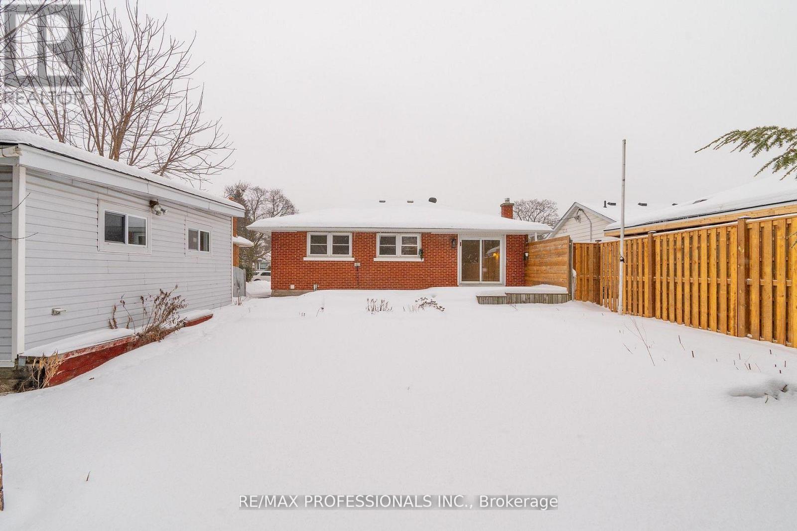 Lower - 139 Byron Avenue, Kitchener, Ontario  N2C 1Z7 - Photo 21 - X13754236