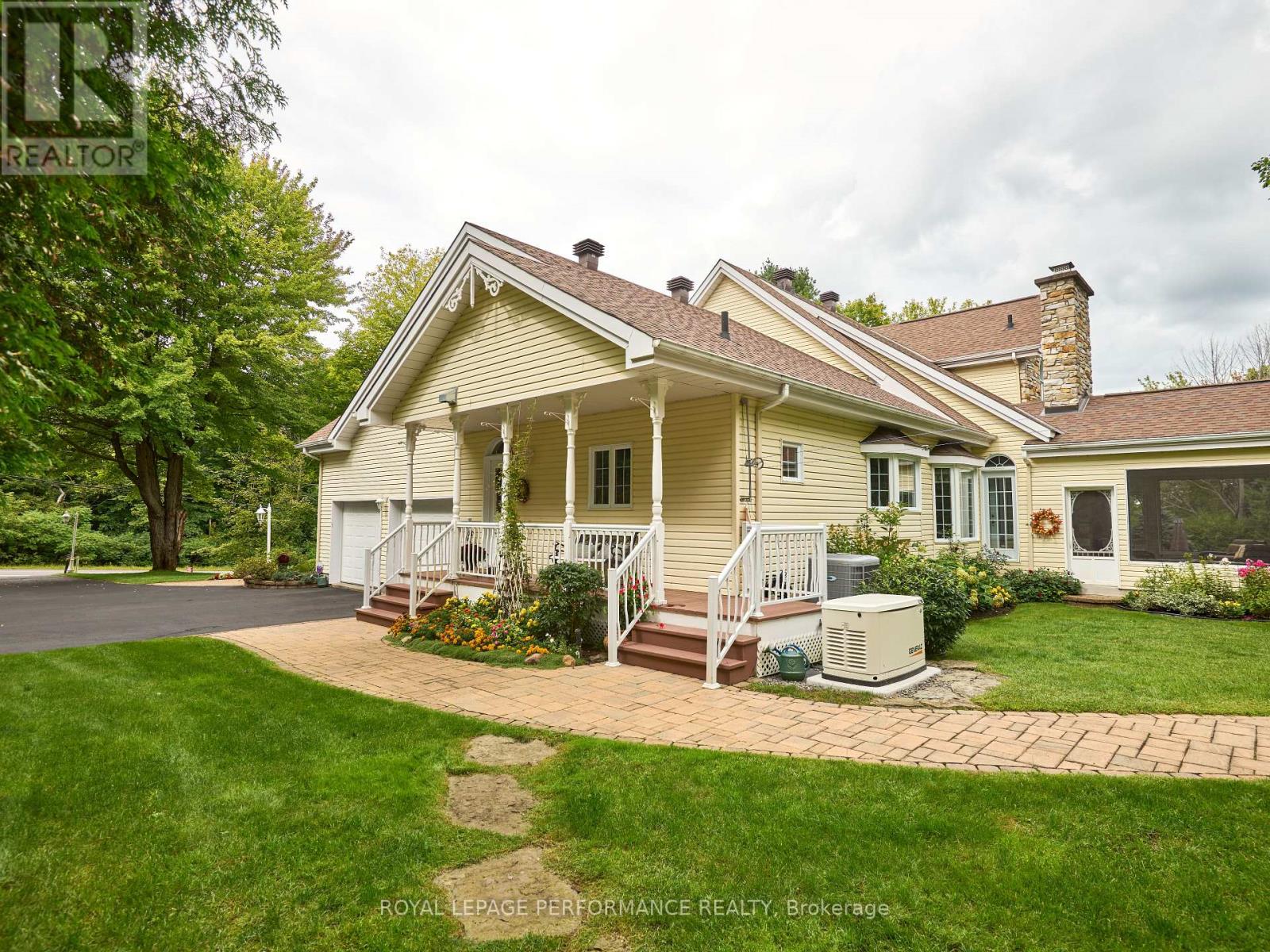 951 Golf Club Road, Hawkesbury, Ontario  K6A 2R2 - Photo 45 - X13576120