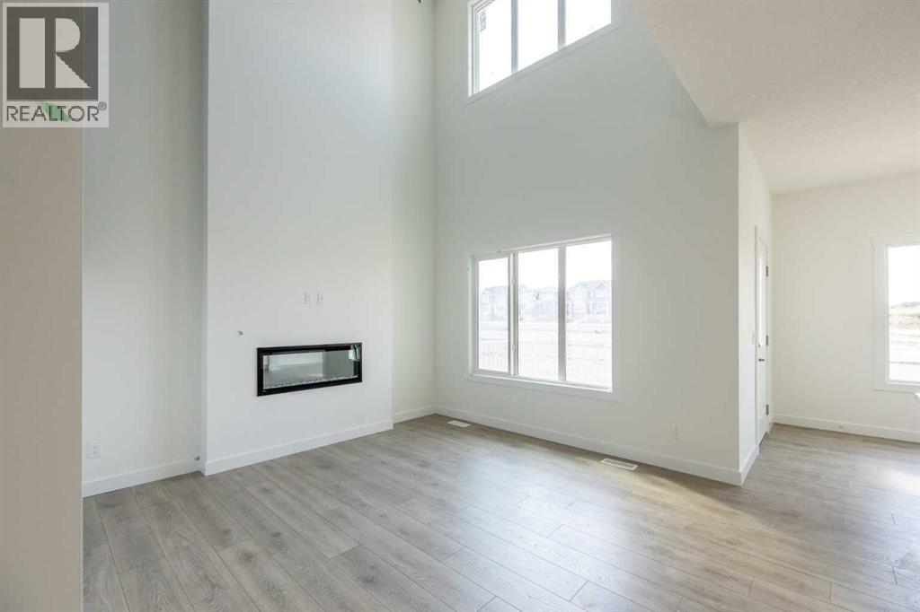 389 Sora Park Se, Calgary, Alberta  T3S 0V3 - Photo 3 - A2316236