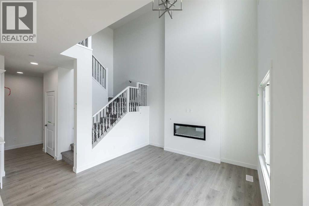 389 Sora Park Se, Calgary, Alberta  T3S 0V3 - Photo 7 - A2316236