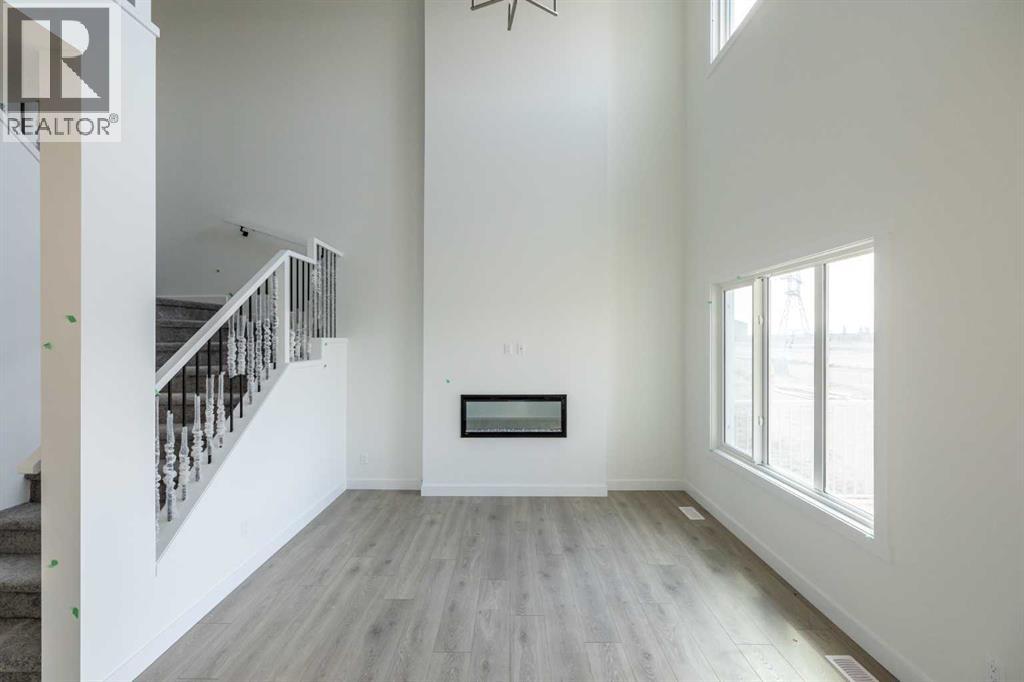 389 Sora Park Se, Calgary, Alberta  T3S 0V3 - Photo 4 - A2316236