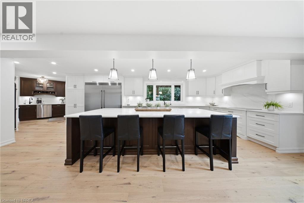 360 Robinson Road, Brantford, Ontario  N3T 5L7 - Photo 8 - 40823890