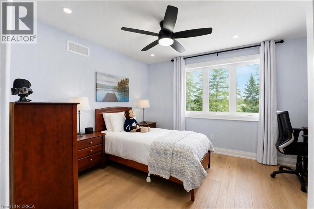 360 Robinson Road, Brantford, Ontario  N3T 5L7 - Photo 26 - 40823890