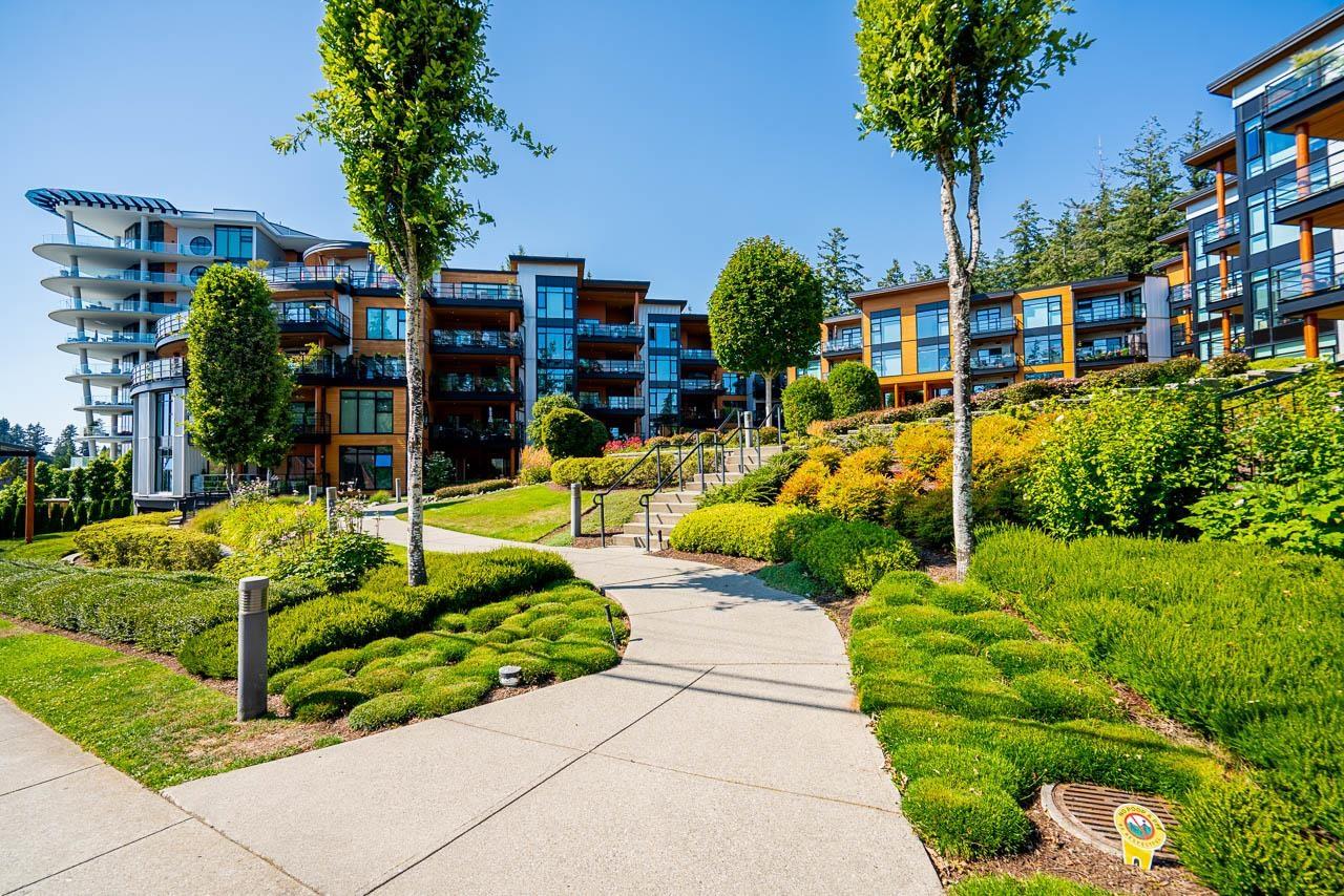 509 14855 Thrift Avenue, White Rock, British Columbia  V4B 2J6 - Photo 2 - R3152686
