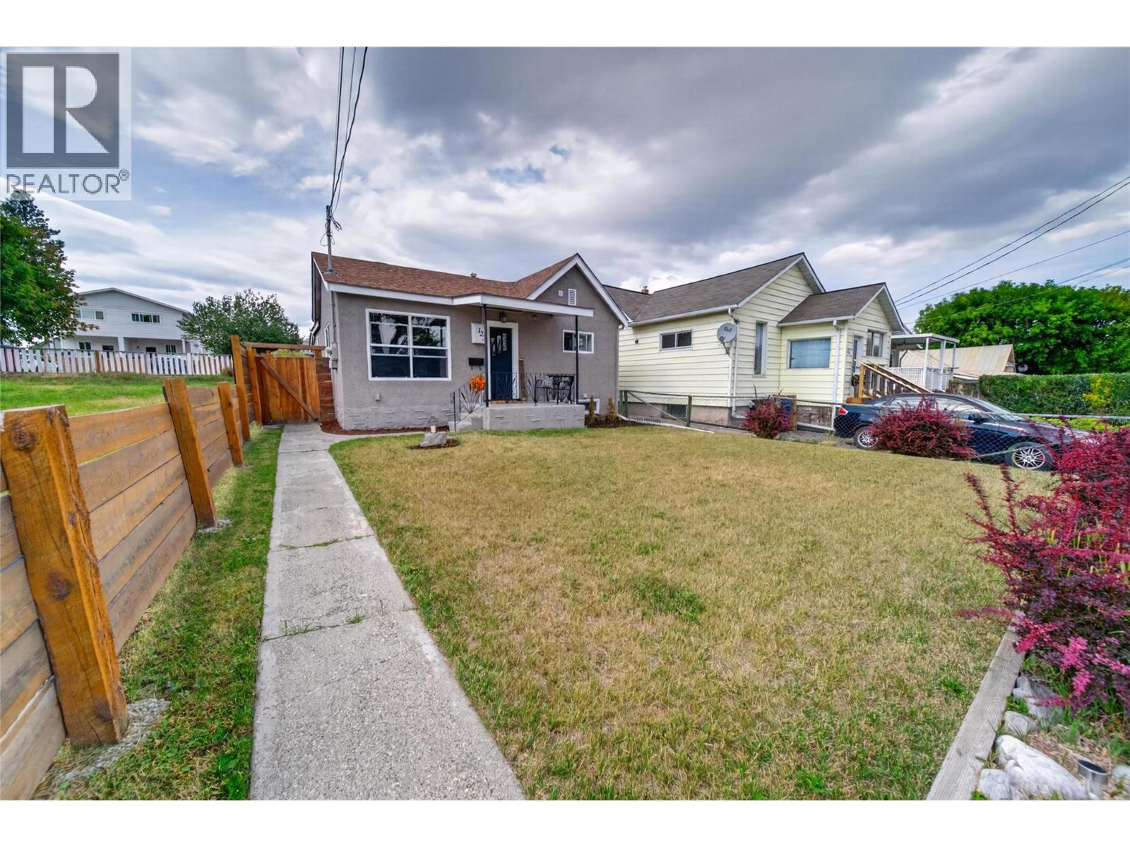 123 14th Avenue S, Cranbrook, British Columbia  V1C 2X1 - Photo 2 - 10399997