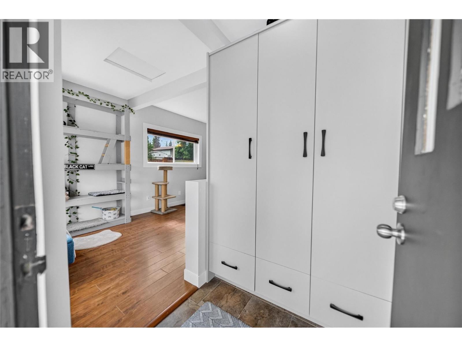 123 14th Avenue S, Cranbrook, British Columbia  V1C 2X1 - Photo 31 - 10399997