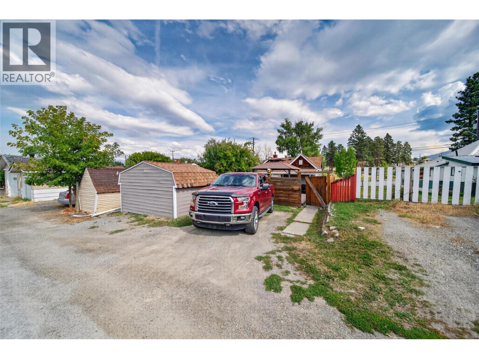 123 14th Avenue S, Cranbrook, British Columbia  V1C 2X1 - Photo 47 - 10399997