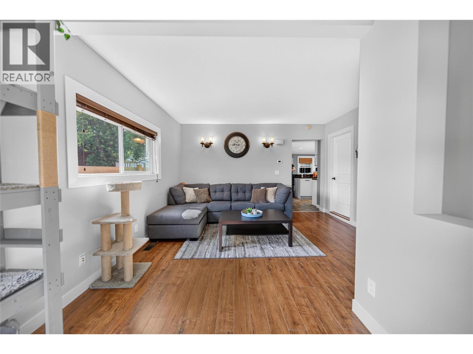 123 14th Avenue S, Cranbrook, British Columbia  V1C 2X1 - Photo 12 - 10399997