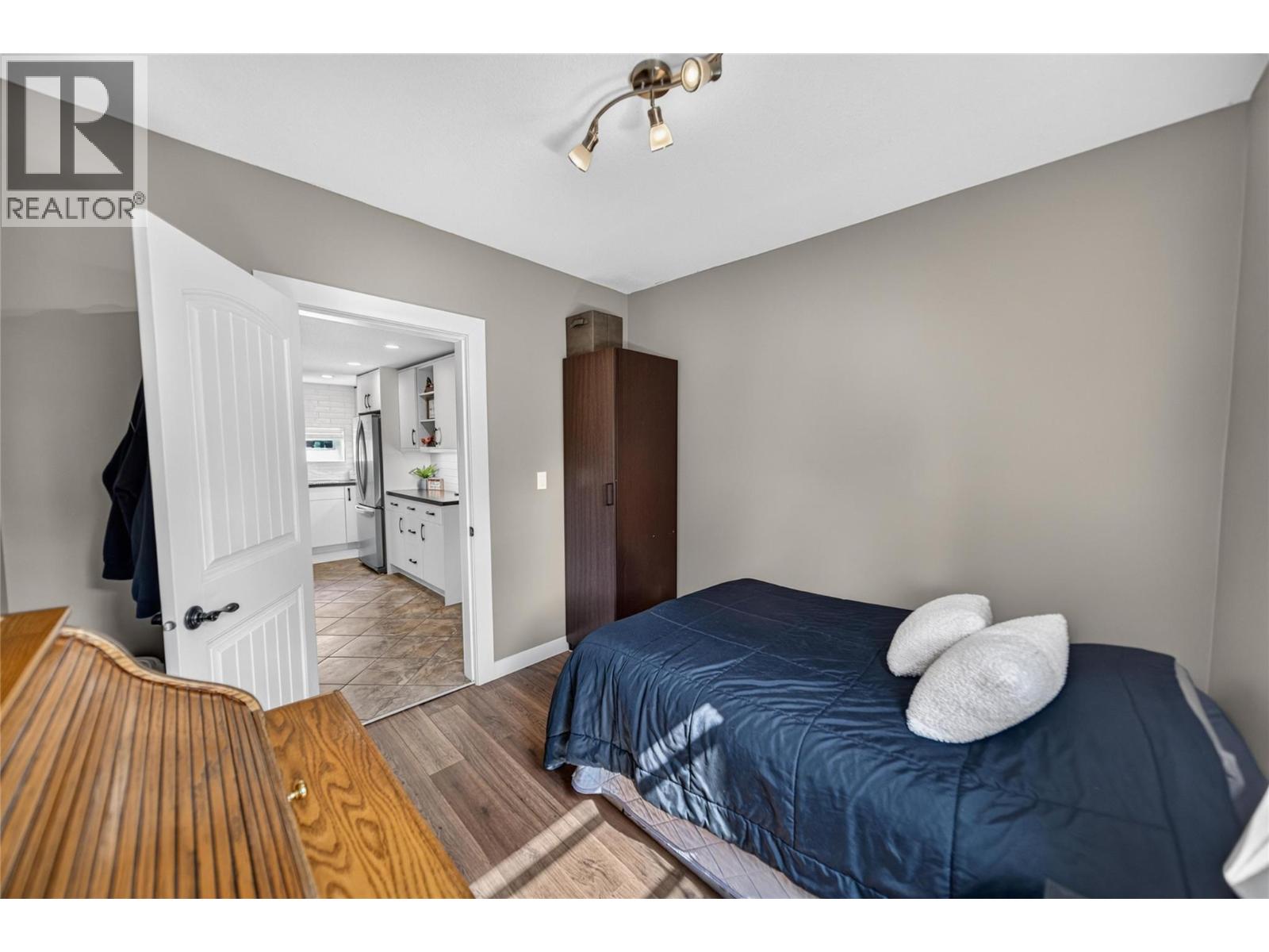 123 14th Avenue S, Cranbrook, British Columbia  V1C 2X1 - Photo 30 - 10399997