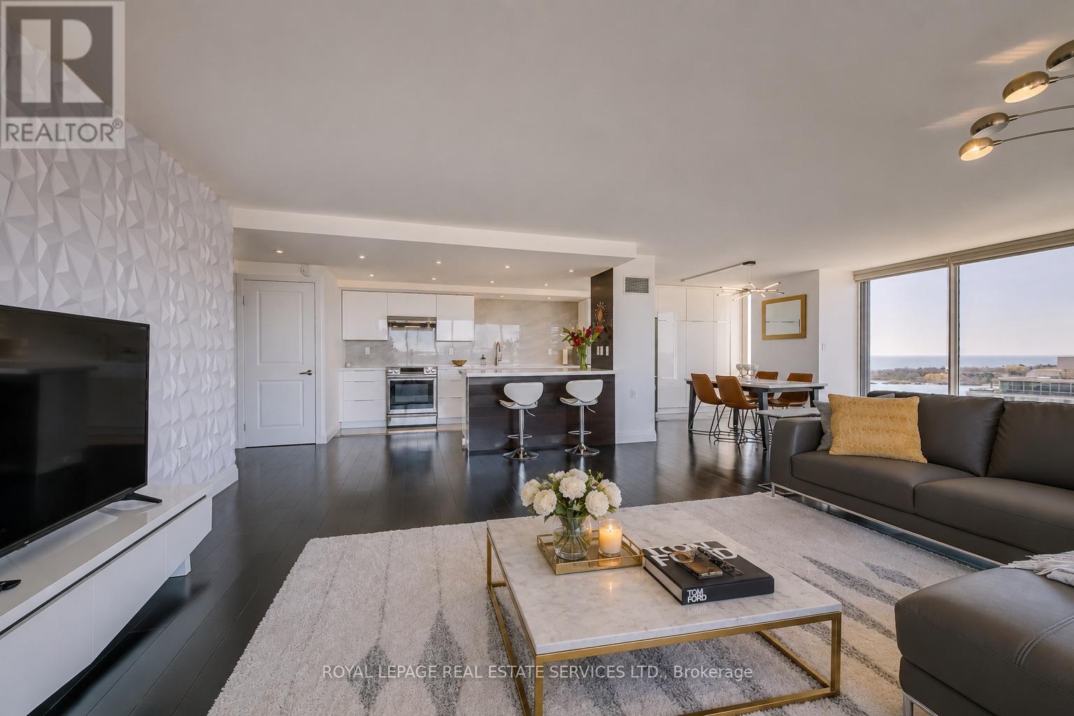 1607 - 2045 Lake Shore Boulevard W, Toronto, Ontario  M8V 2Z6 - Photo 5 - W13752568