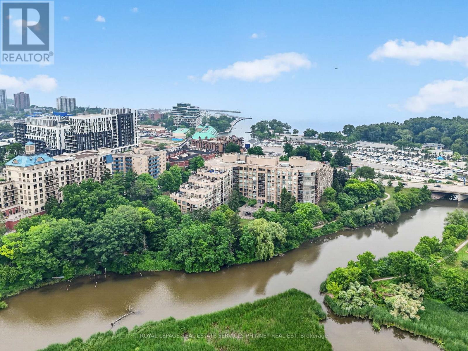 407 - 2511 LAKESHORE ROAD W, Oakville, Ontario