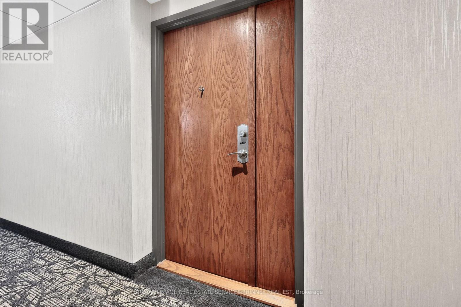 407 - 2511 Lakeshore Road W, Oakville, Ontario  L6L 6L9 - Photo 4 - W13577964
